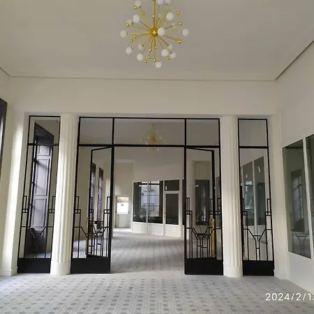 Grand T2 De Charme, Confort 3*, Face Aux Thermes. * La Bourboule